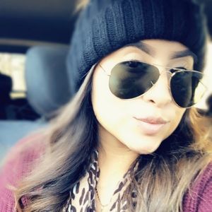 Meet your Posher, Dulce